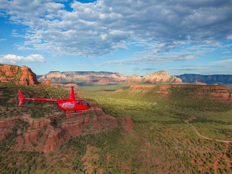 Sedona Helicopter Tour: Wild West Tour