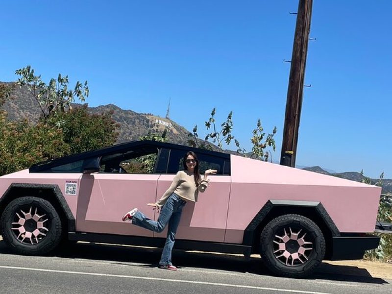 30min Tour : Explore Los Angeles in Tesla Cybertruck