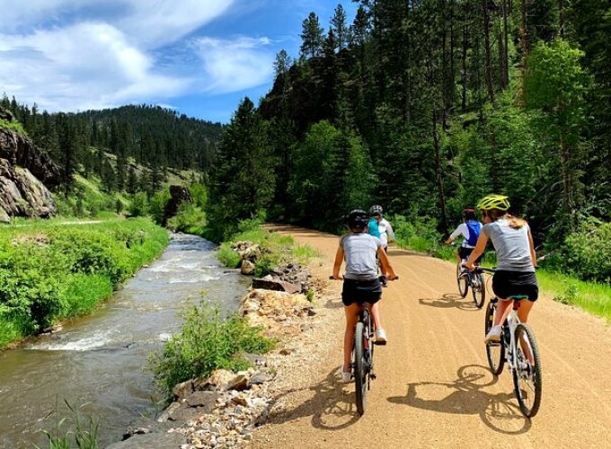 Full-Day Private Bike Tour of Mickelson Trail and Winery