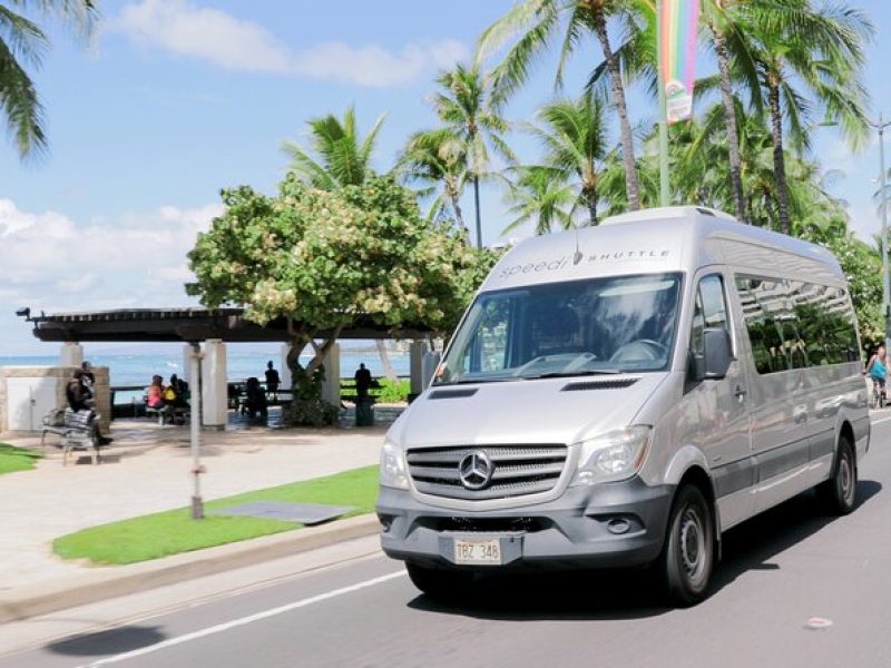 Shared Arrival Transfer: Kona International Airport to Hotels