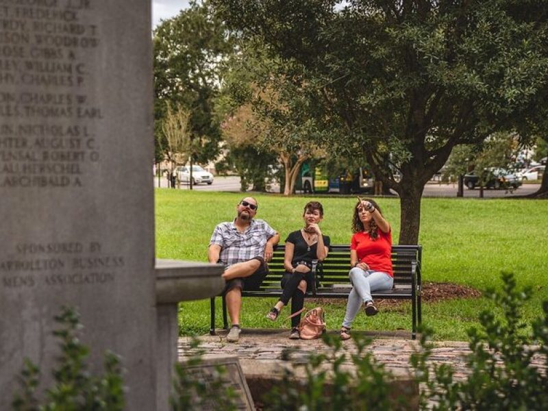 New Orleans Garden District Walking Tour