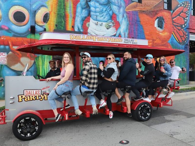 Party Bike Pub Crawl in Deep Ellum and Downtown Dallas