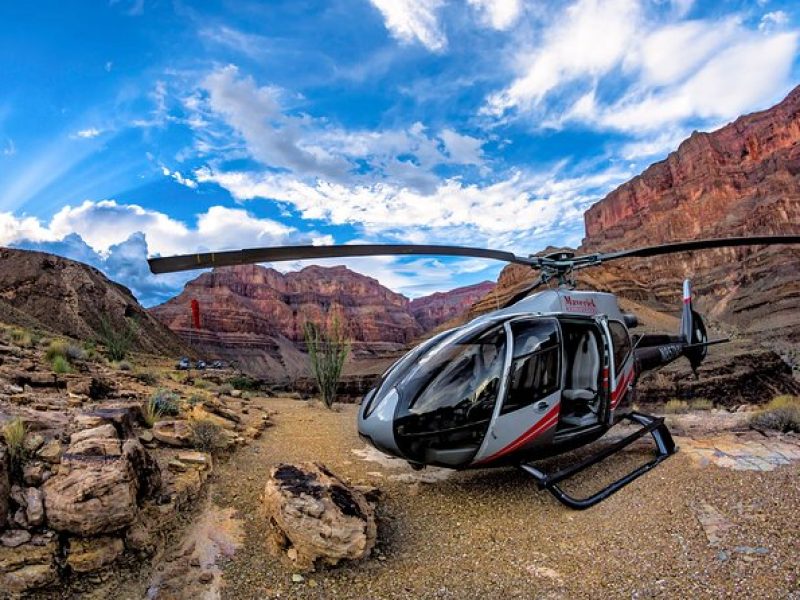 Grand Canyon Deluxe Helicopter Tour from Las Vegas