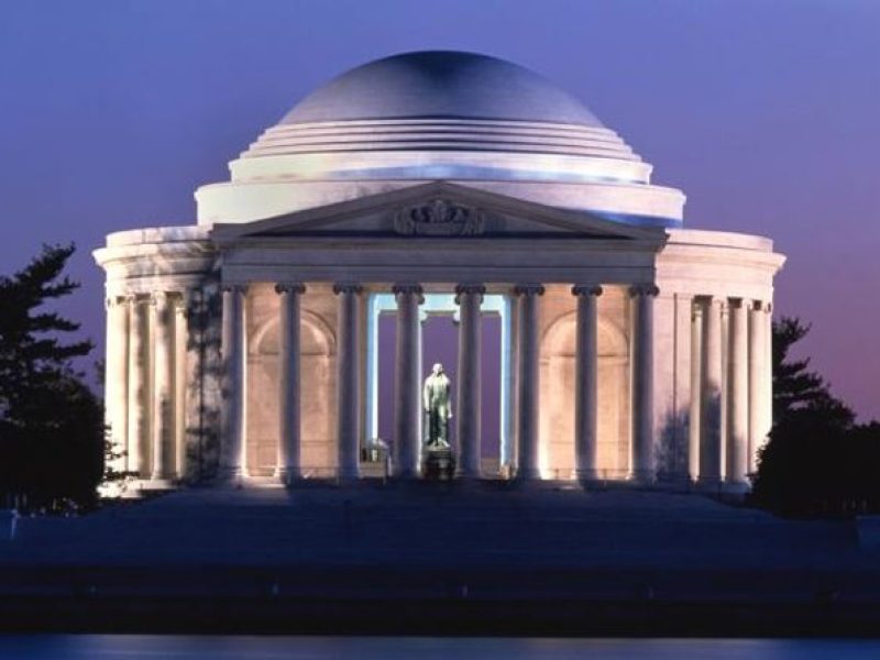 DC Monuments and Memorials Night Tour