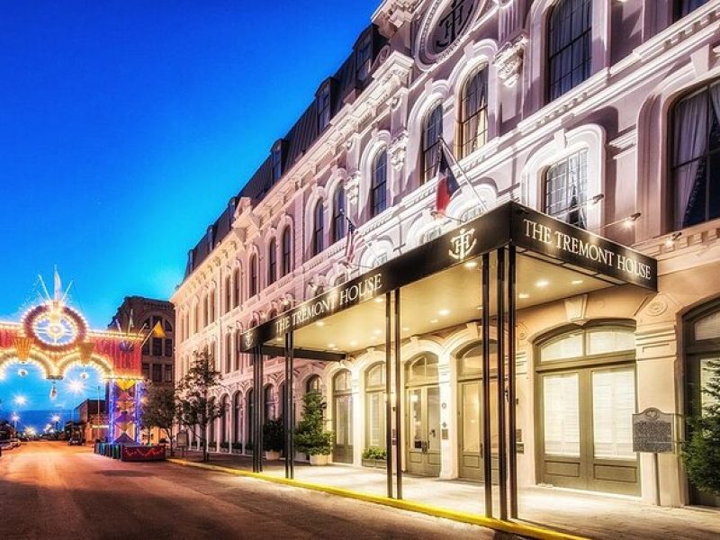 Galveston Haunted Pub Crawl Walking Tour