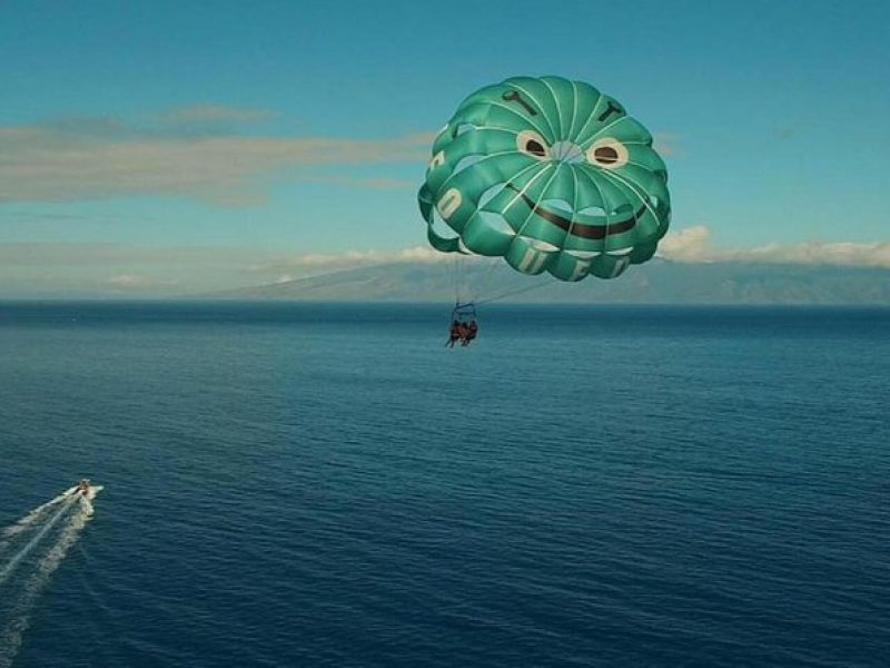 Maui Parasailing Experience from Ka'anapali