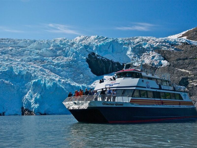 Glacier Quest Cruise and Coach Package