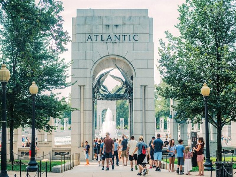 Sight DC with 10+ Stops including Jefferson Memorial, White House