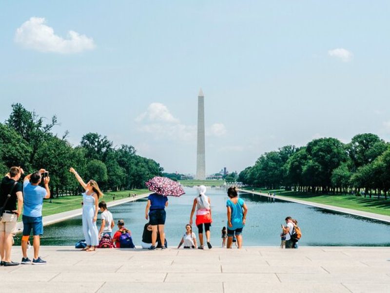 Washington Monument Admission plus Guided Morning City Bus Tour