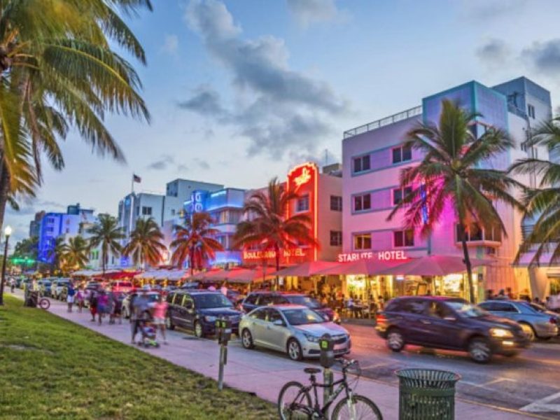 Private Tour: South Beach Sightseeing