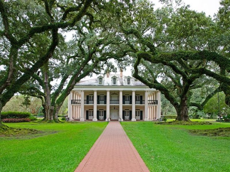 Oak Alley Plantation Tour with Transportation