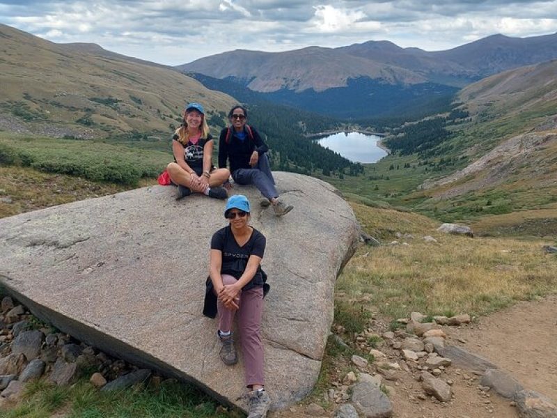 Half Day Guided Hike to 3 Beautiful Alpine Lakes