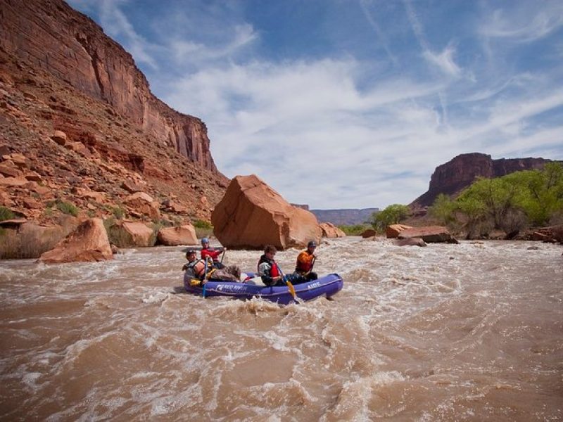 Fisher Towers Rafting Experience from Moab