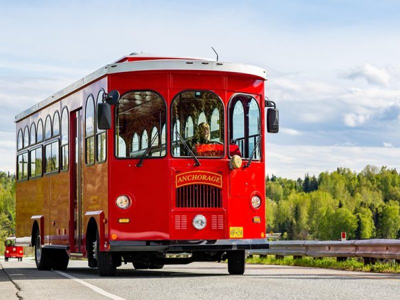 Anchorage Trolley's Deluxe City Tour