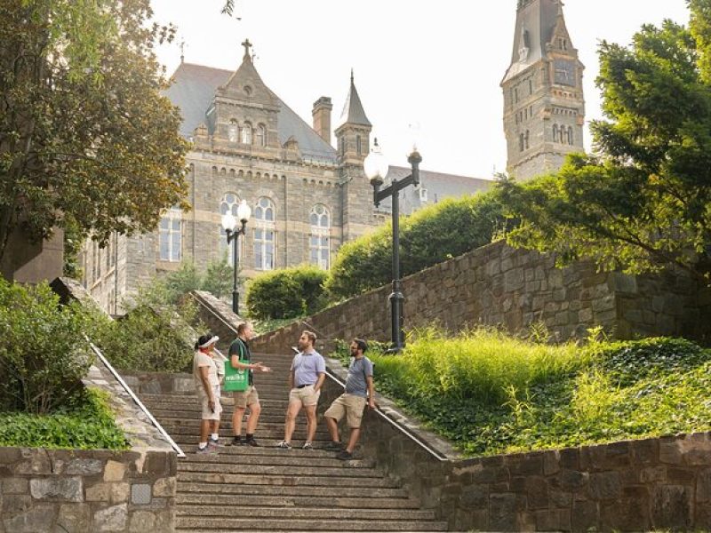 Washington: Potomac River Cruise & Guided Georgetown Walking Tour