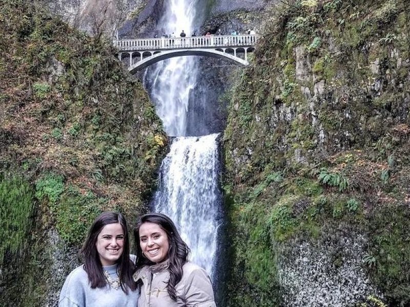 Waterfalls & Wine Tour-Multnomah Falls,Vineyards,Hood River Combo