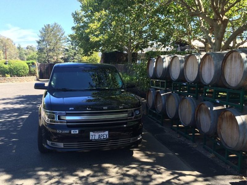 6-Hour Private Wine Country Tour of Napa in Crossover SUV (up to 6 people)