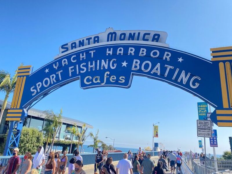 Santa Monica Downtown Walking Tour