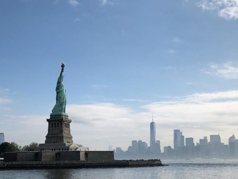 Fun Statue of Liberty and Ellis Island Tour with Energetic University Students