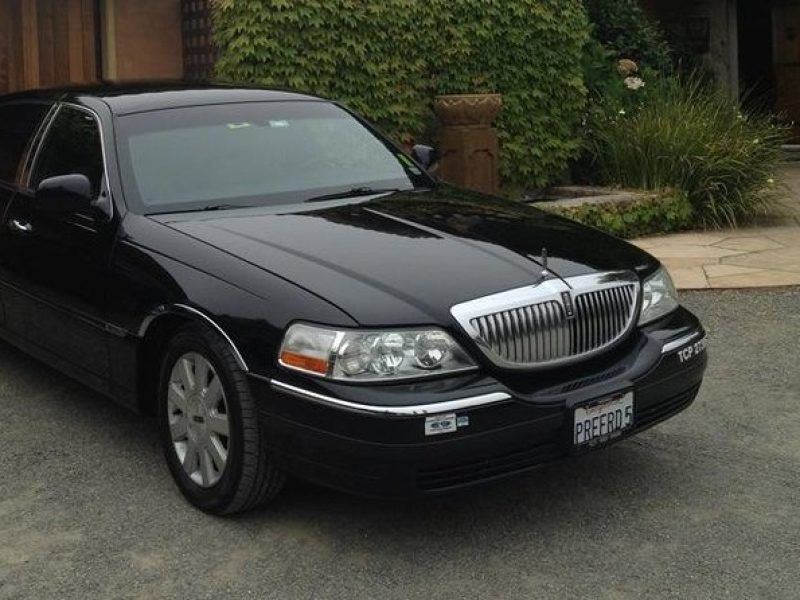 Sedan Airport Transfer from Calistoga to SFO (one way)