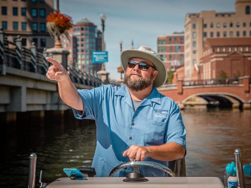 Narrated Boat Tours