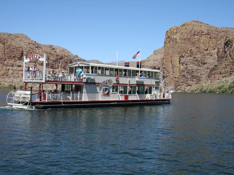 Apache Trail and Dolly Steamboat Van Tour