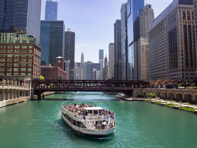 Chicago River 90-Minute Architecture Tour