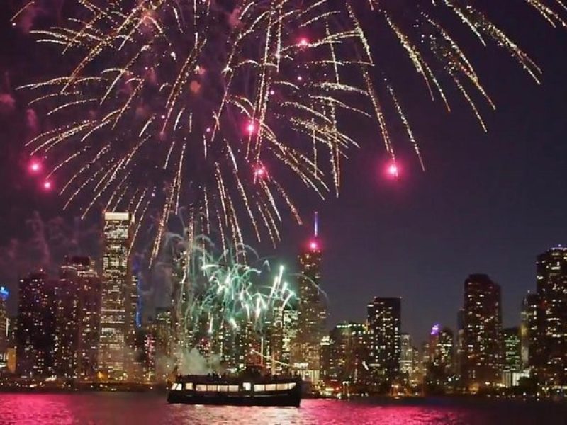 Lake Michigan Fireworks Cruise in Chicago