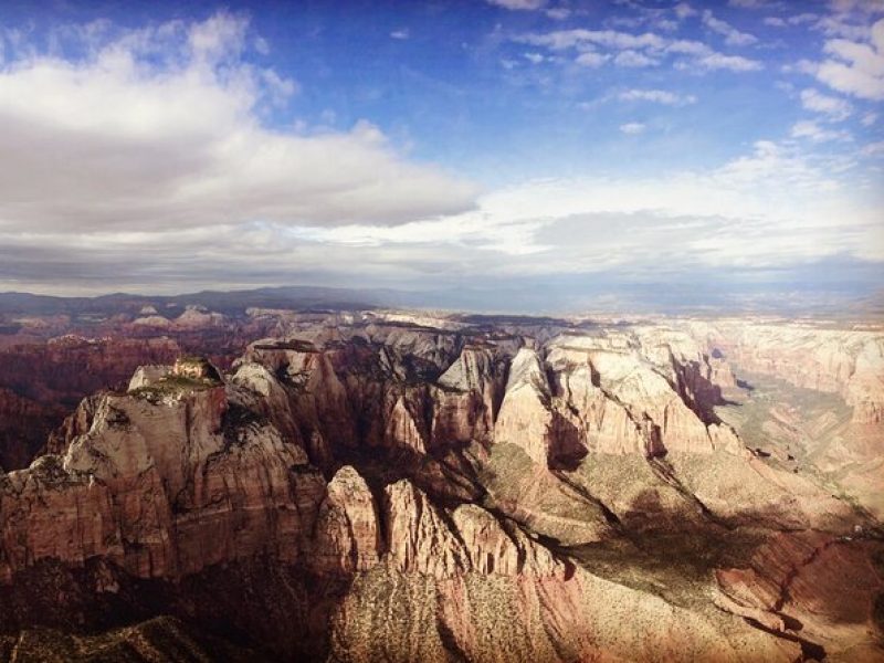 100 Mile Zion National Park Panoramic Helicopter Flight