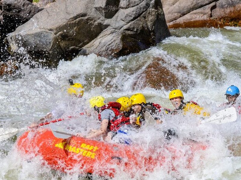 Half Day Royal Gorge (FREE Lunch, Photos, and Wetsuits)