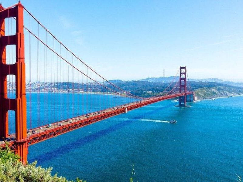 Private 4-hour city tour of San Francisco with driver/guide with Hotel Pick Up