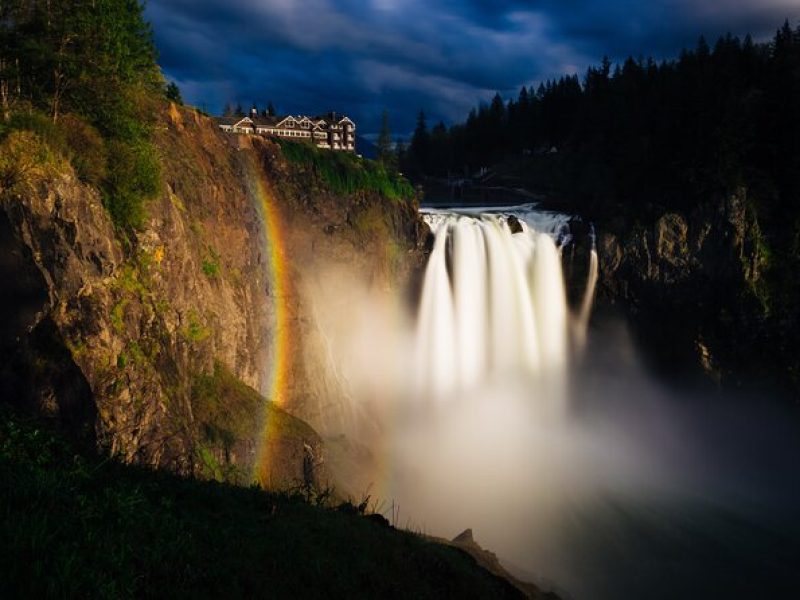 Half-Day Private Tour of Snoqualmie Falls with Pick Up