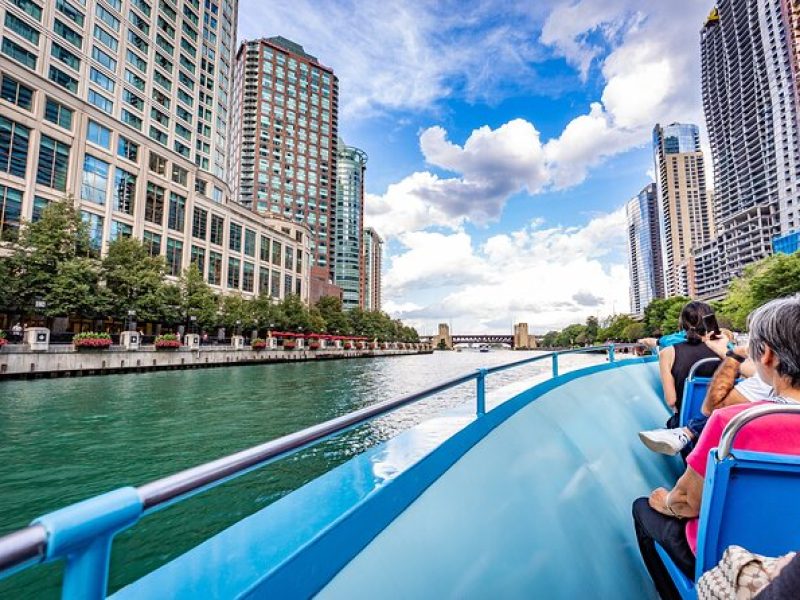 Best of Chicago Small-Group Tour with Architecture River Cruise