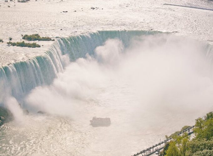 4 Hours Private Tour in Niagara Falls USA