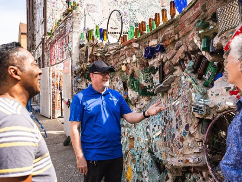 Philadelphia Public Art Tour with Magic Gardens