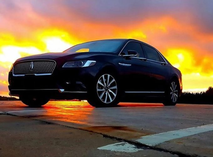 Private Sedan Transfer Between O'Hare airport & Downtown Madison WI