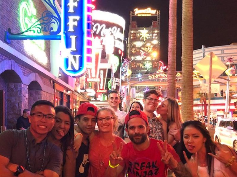 Bar Crawl On Fremont Street