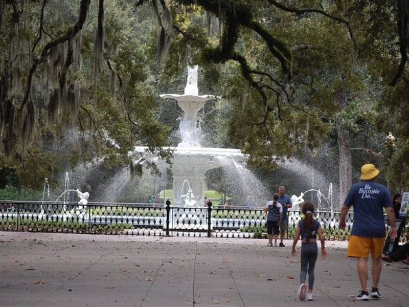 Heart of Savannah History Walking Tour – 2hr